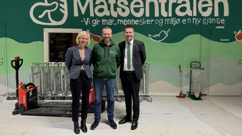 Besøk til Matsentralen Oslo. Landbruks- og matminister presenterte matsvinnlova fredag 11. oktober 2024.