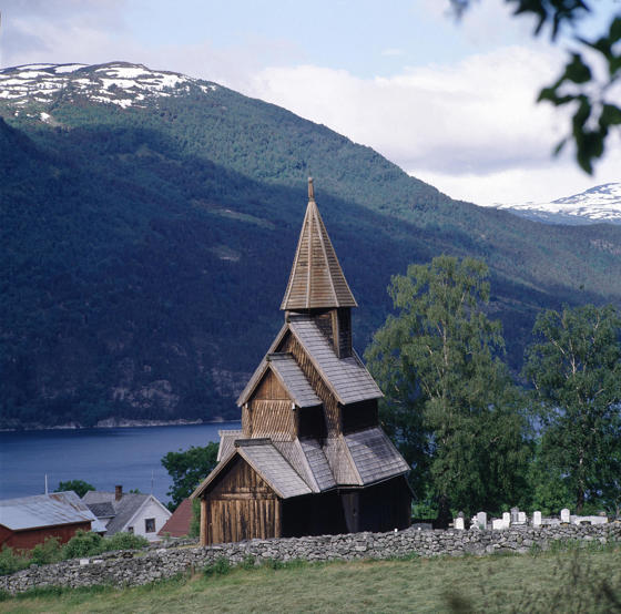 Urnes stavkirke