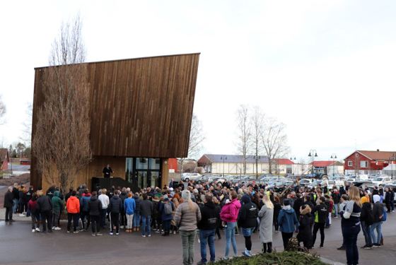 Stor oppslutning om den høytidelige åpningen.