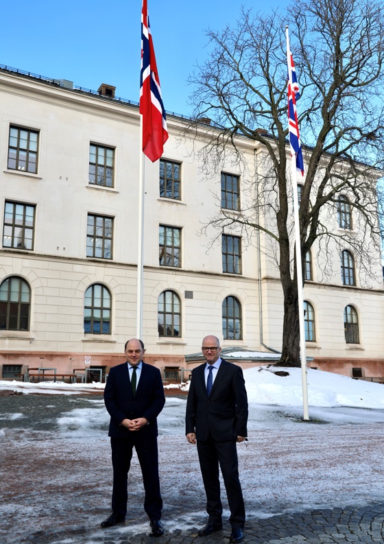 Storbritannias forsvarsminister Ben Wallace møtte Odd Roger Enoksen for å diskutere sikkerhetssituasjonen i Europa. 