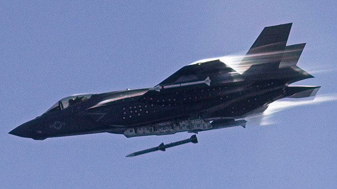 F-35 AMRAAM High Speed