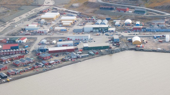 Sjøområdet Longyearbyen fra lufta